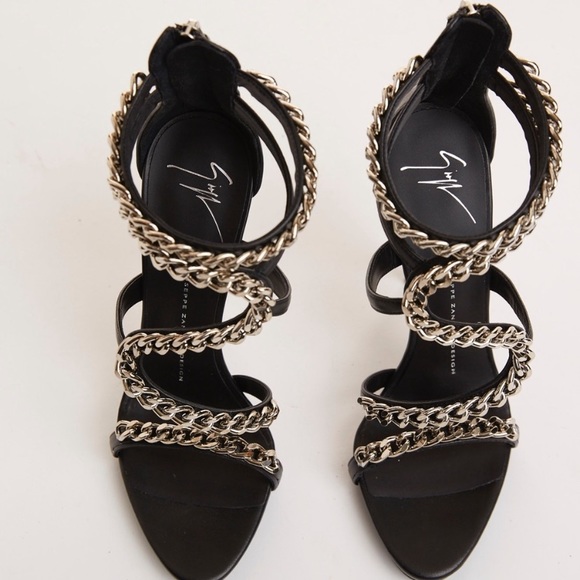 giuseppe chain heels